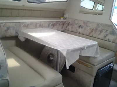 Polyester Motorboat Bayliner 2855 Ciera Sunbridge Photo 8