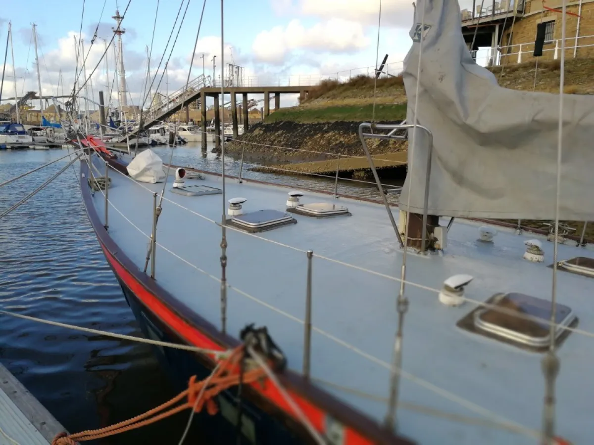 Other material Sailboat Endurance 44