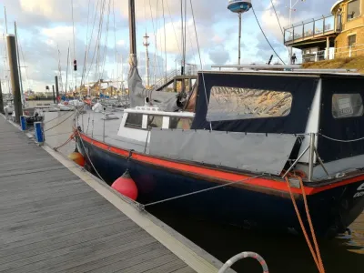 Other material Sailboat Endurance 44 Photo 6