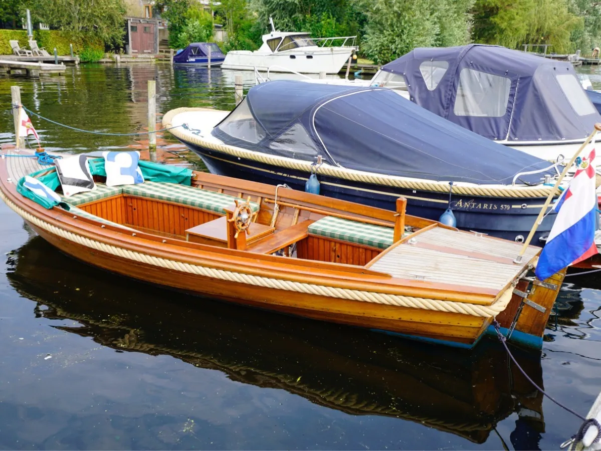 Wood Sloop Helderse Vlet 