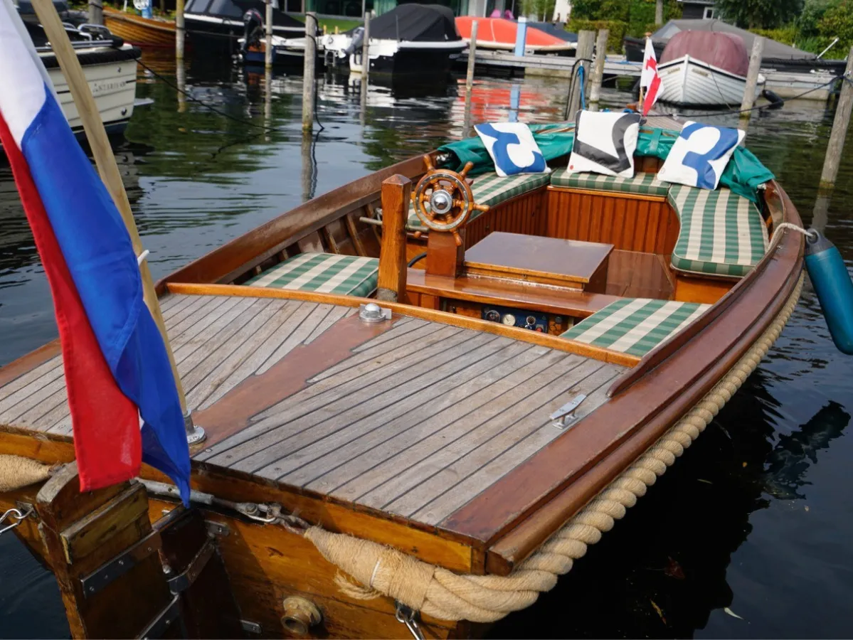 Wood Sloop Helderse Vlet 