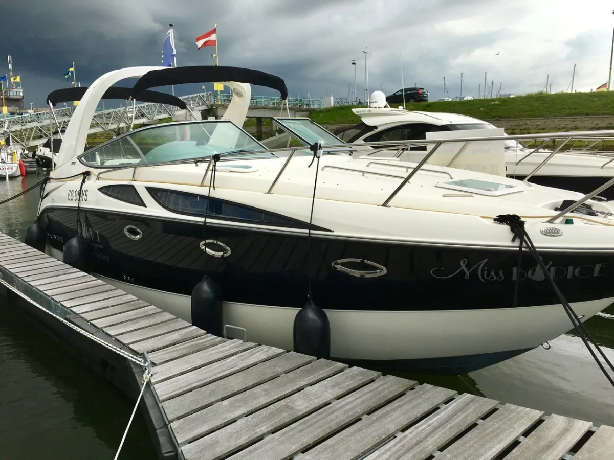 Polyester Speedboat Bayliner 300