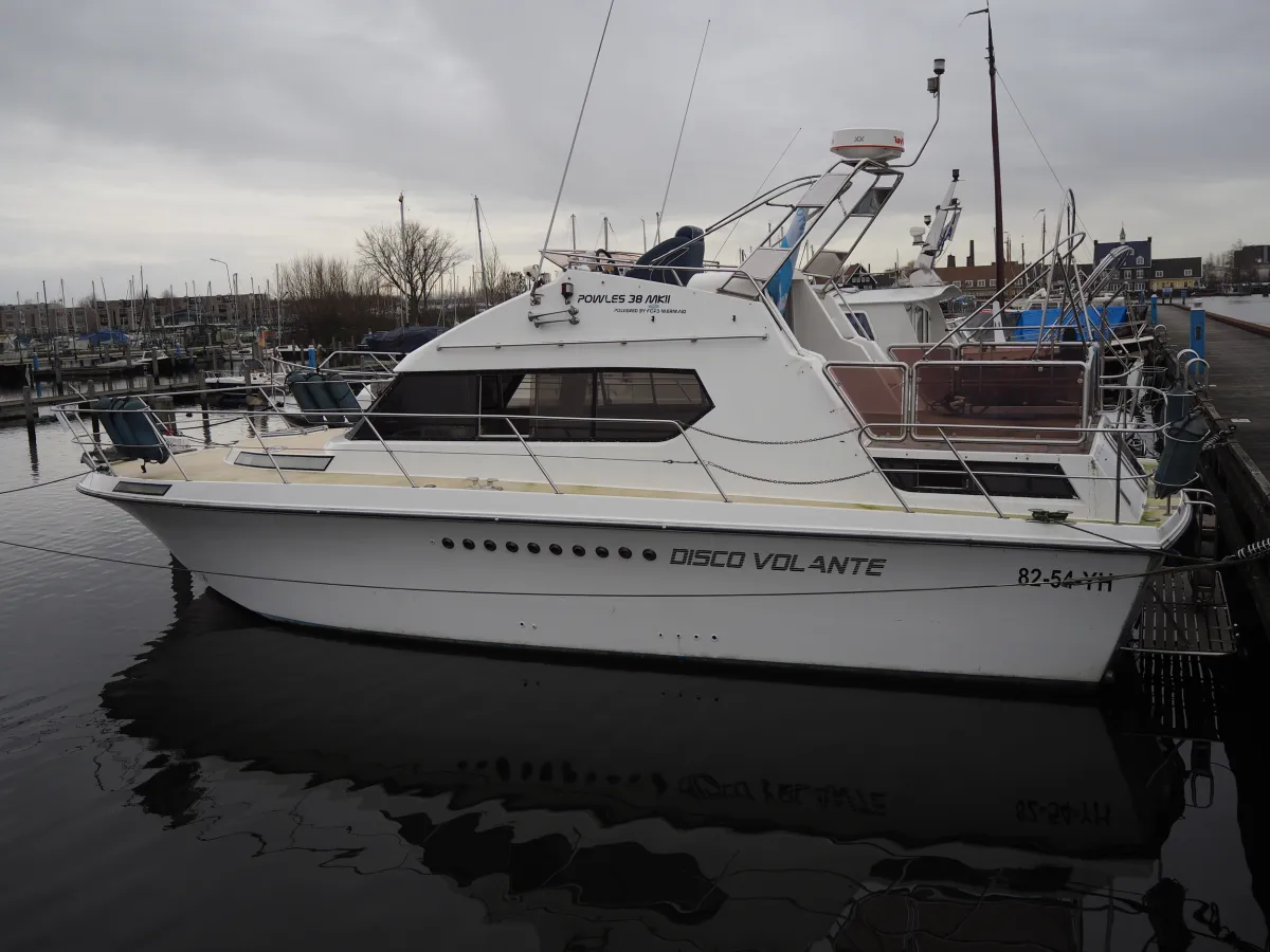 Polyester Motorboat Powles 38 MKII 11,60 Meter