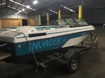 Polyester Speedboat Invader 171 Photo 21