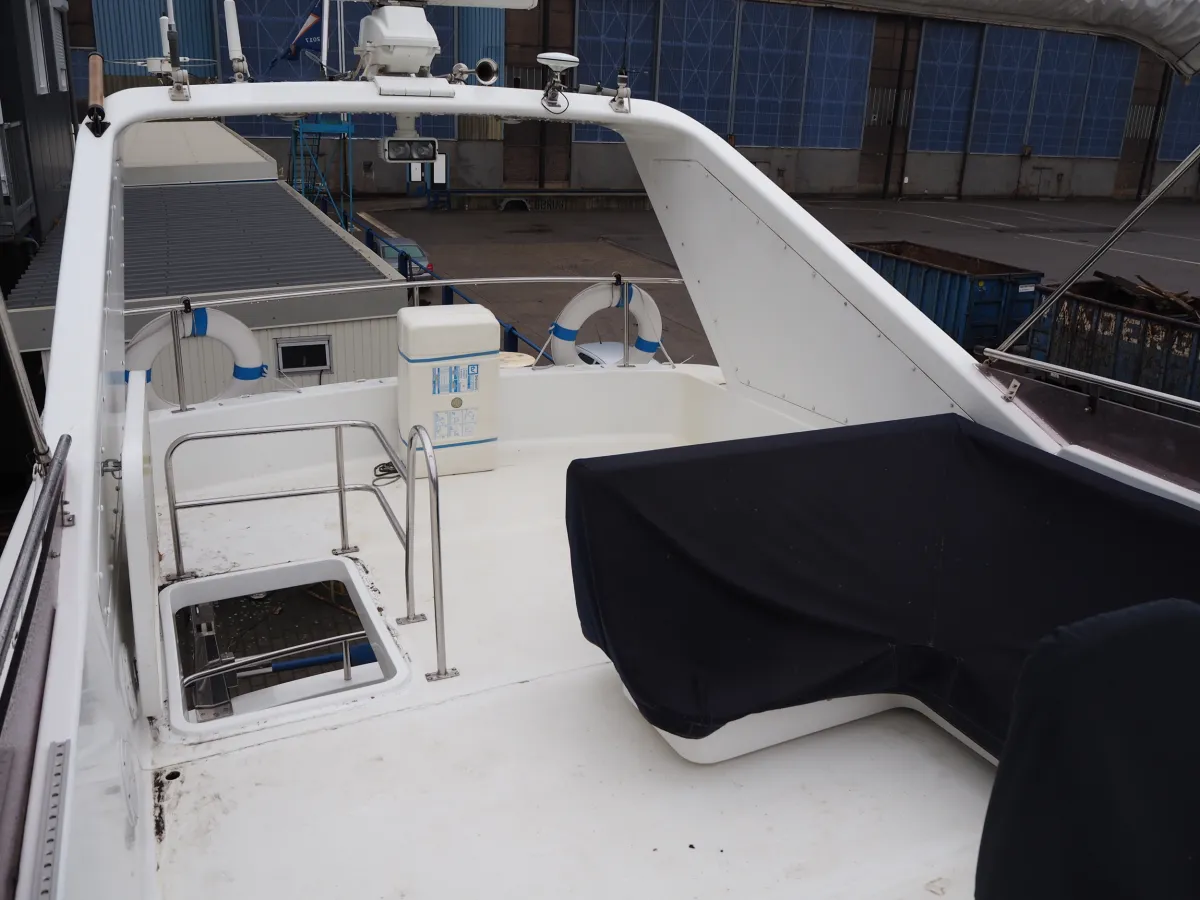 Polyester Motorboat Neptunus 156