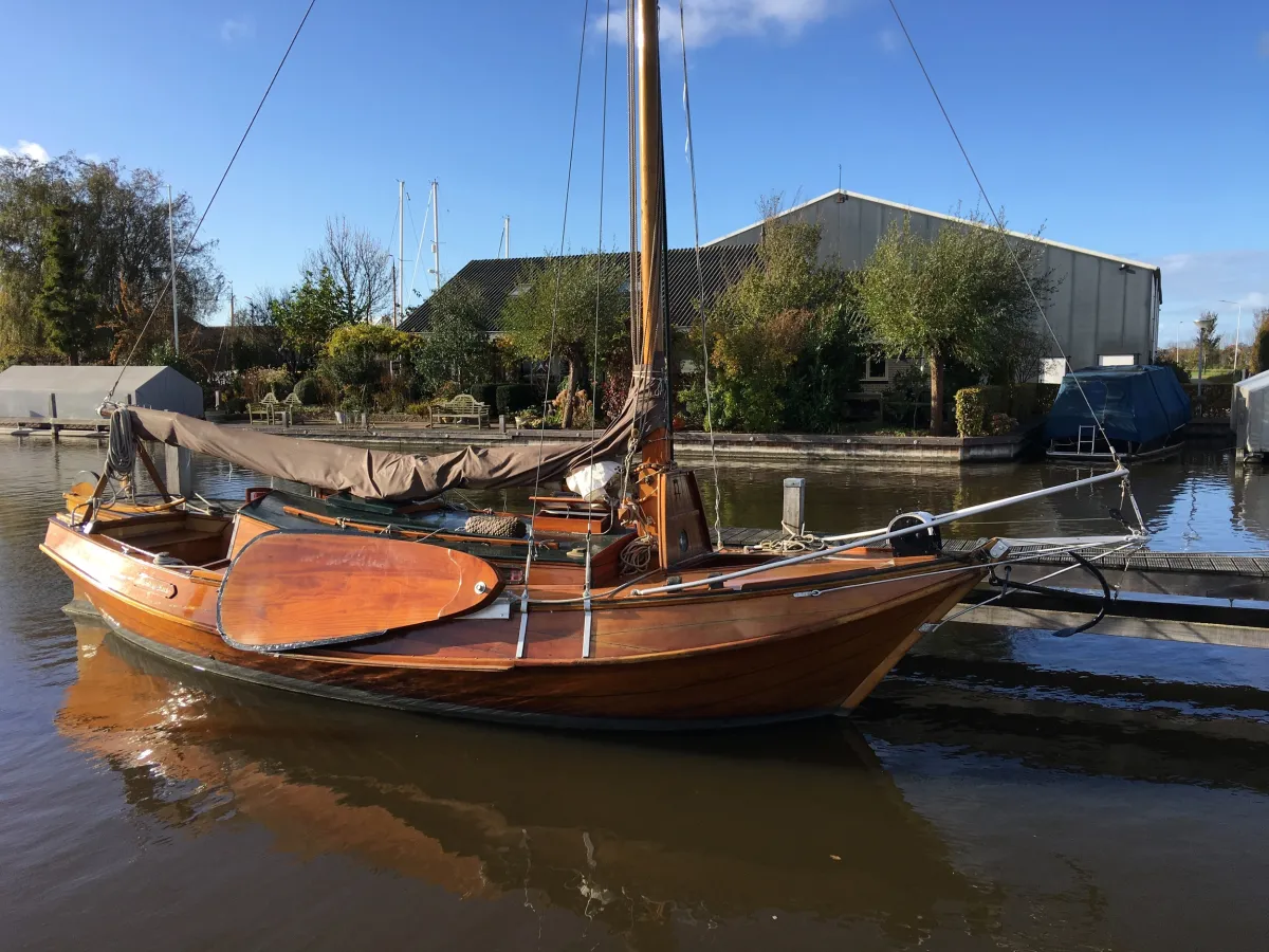 Wood Sailboat Grundel 840