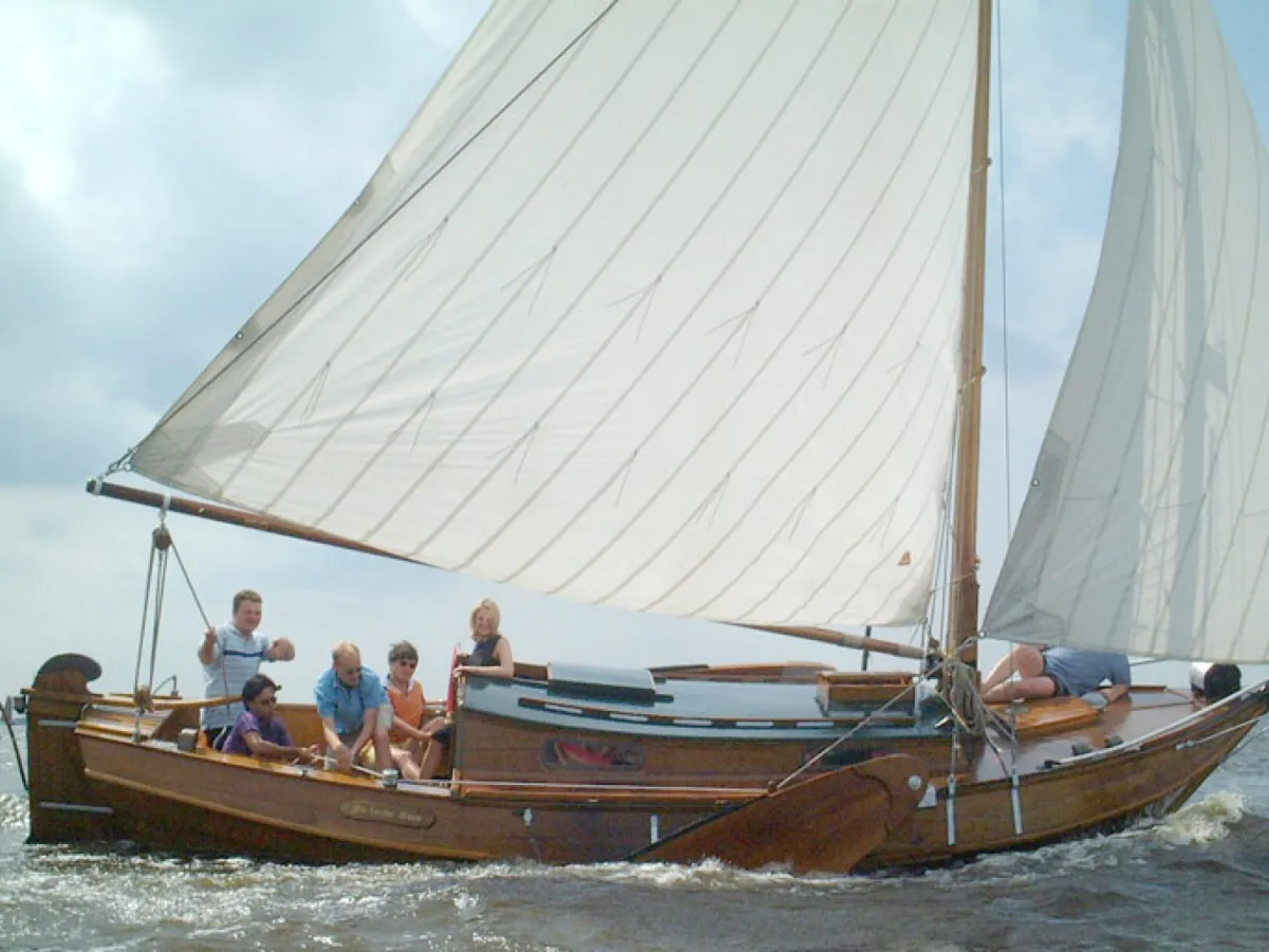 Wood Sailboat Grundel 840