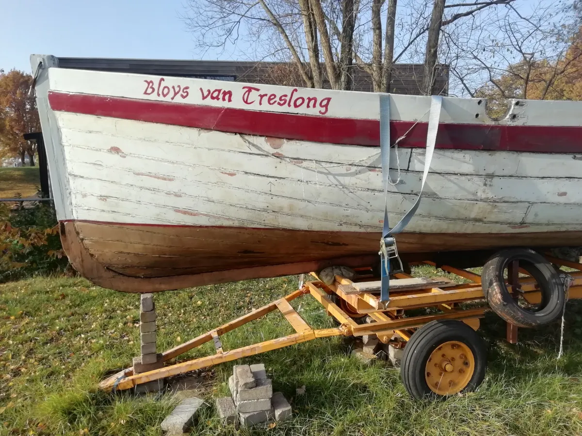 Wood Sloop B2 930