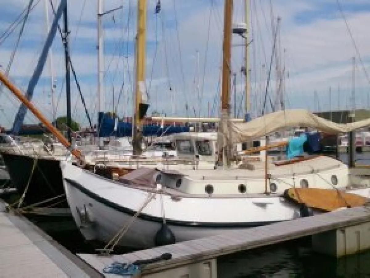 Steel Sailboat De Boer Lemsteraak