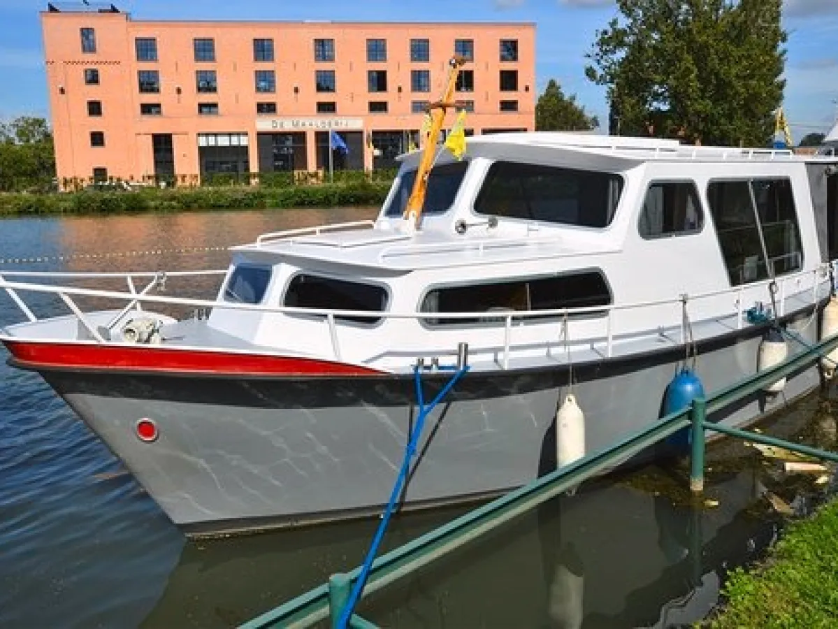 Steel Motorboat Pikmeerkruiser Kruiser