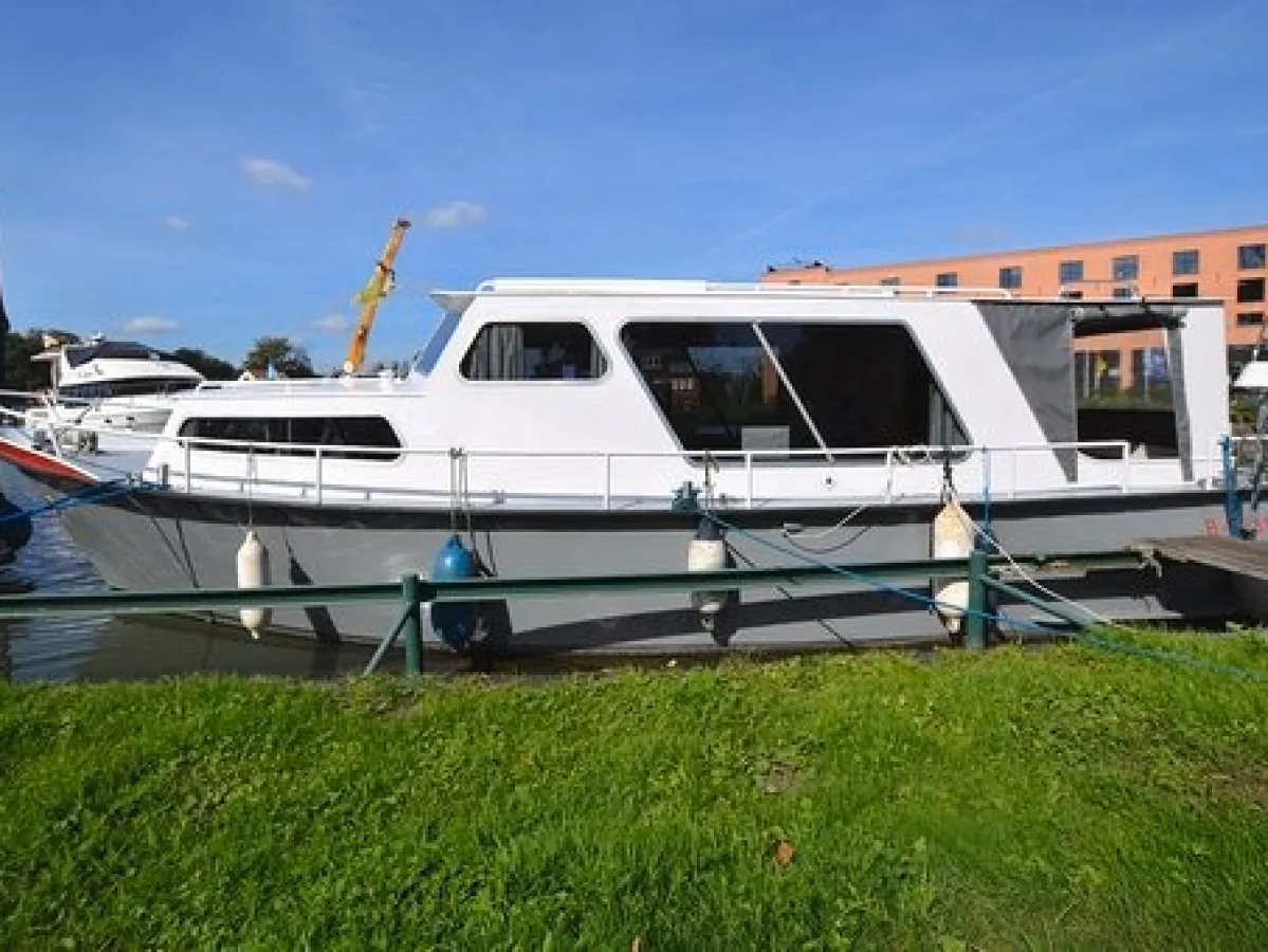 Steel Motorboat Pikmeerkruiser Kruiser