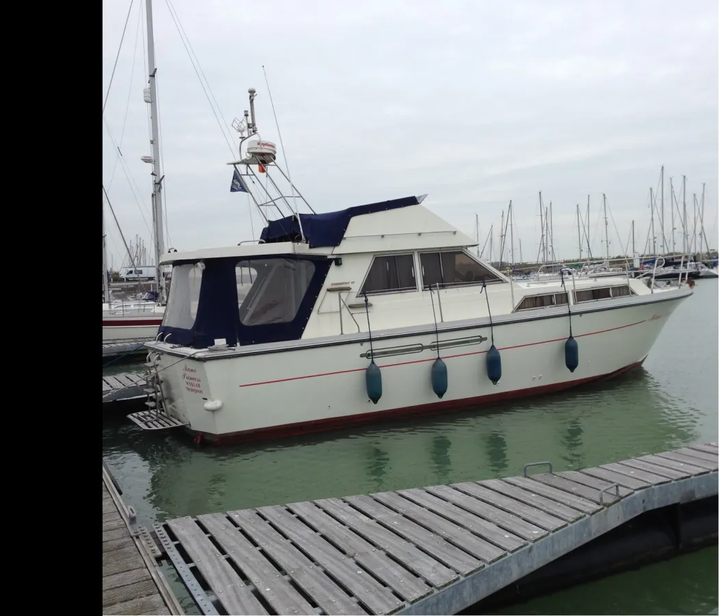 Polyester Motorboat Princess 37