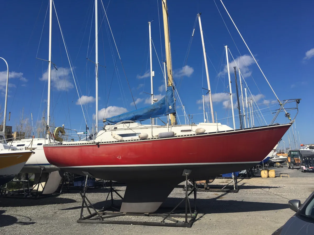 Polyester Sailboat Trapper 500