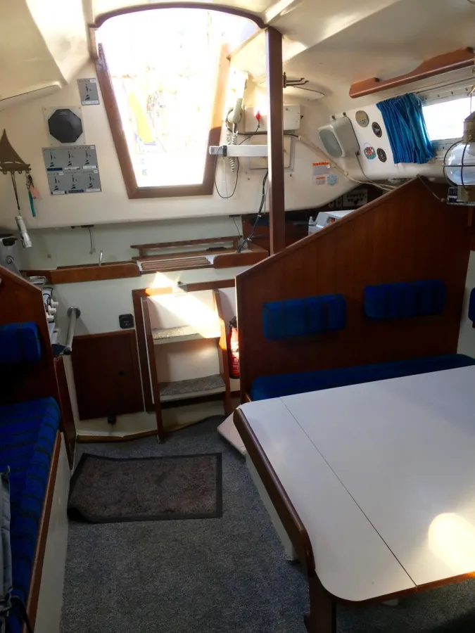 Polyester Sailboat Trapper 500