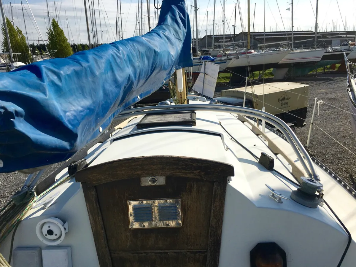 Polyester Sailboat Trapper 500