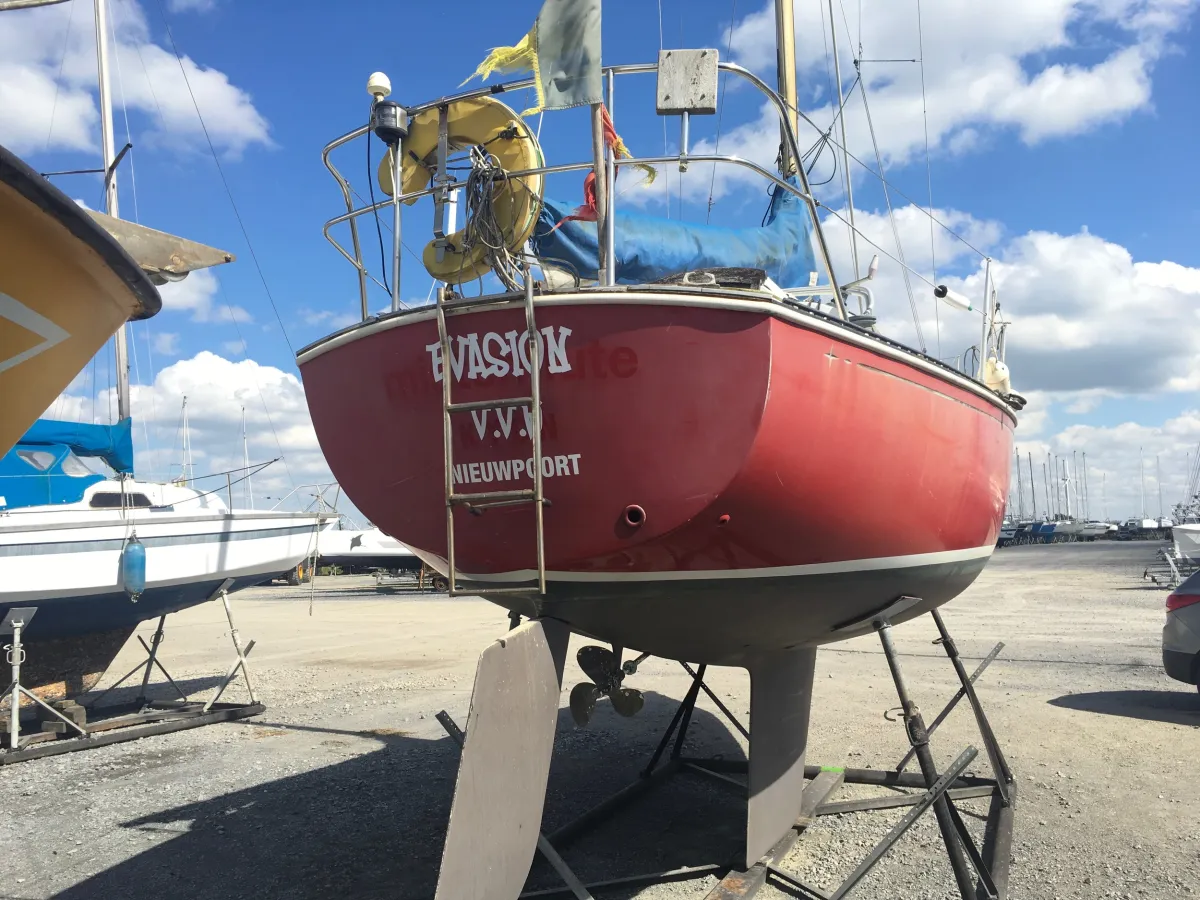 Polyester Sailboat Trapper 500