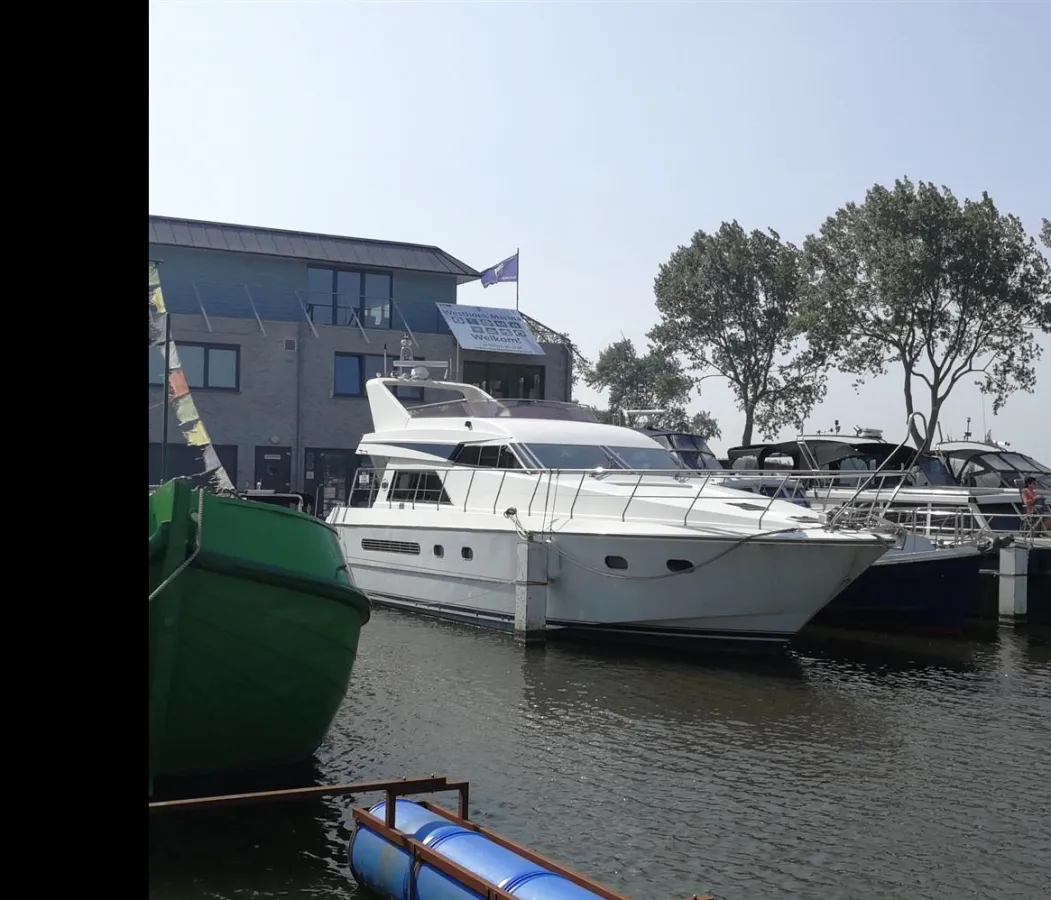 Polyester Motorboat Neptunus 156