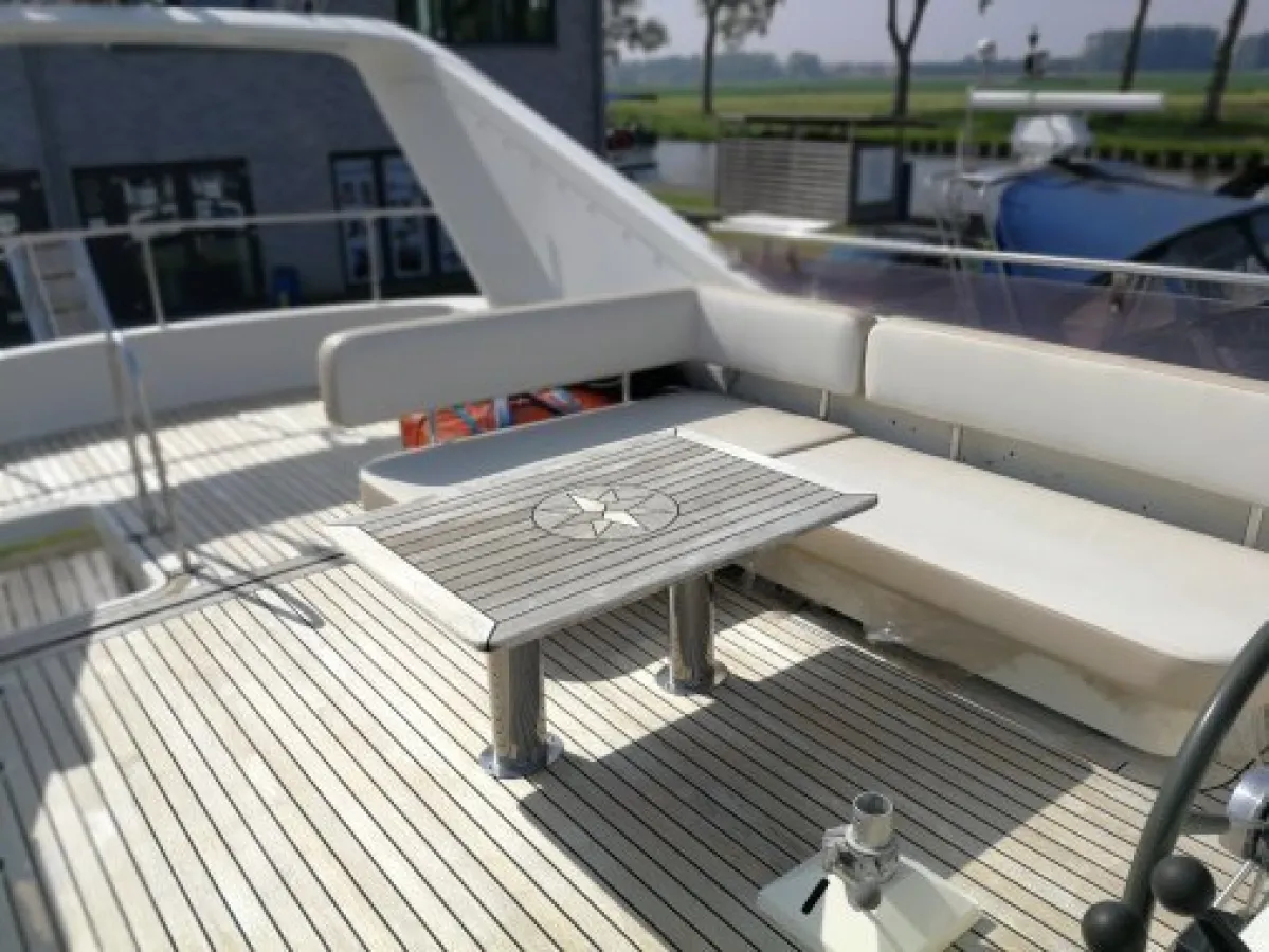 Polyester Motorboat Neptunus 156