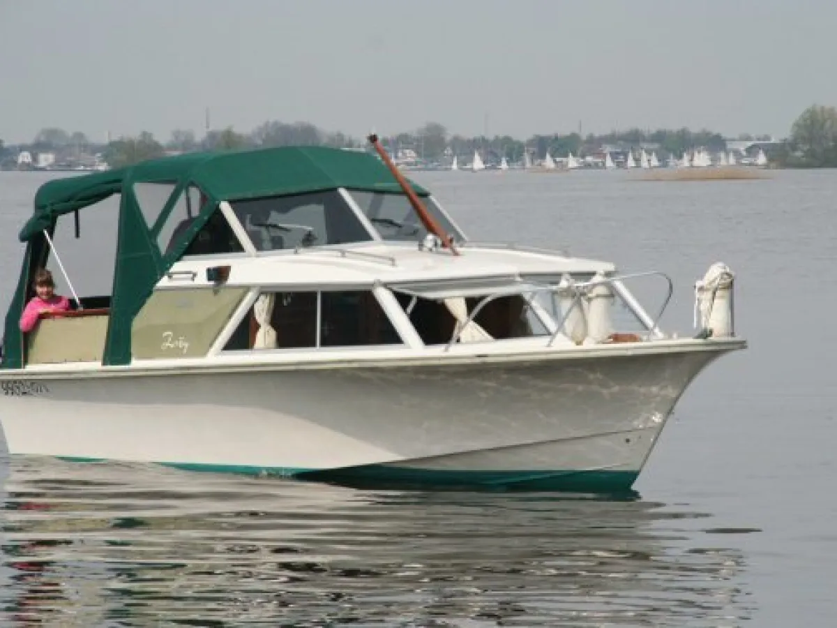 Polyester Motorboat Windy 24