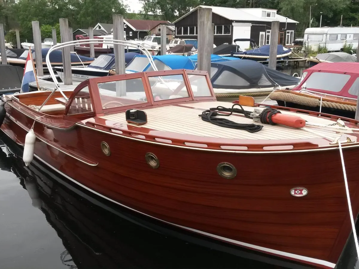 Wood Motorboat Breedendam MTB 26