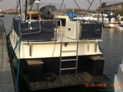 Steel Motorboat Beachcraft 900 Photo 2