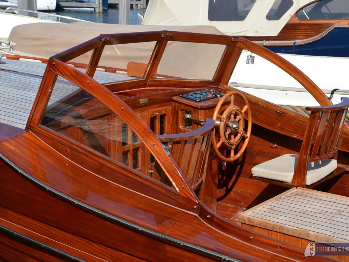 Wood Motorboat Breedendam MTB 26