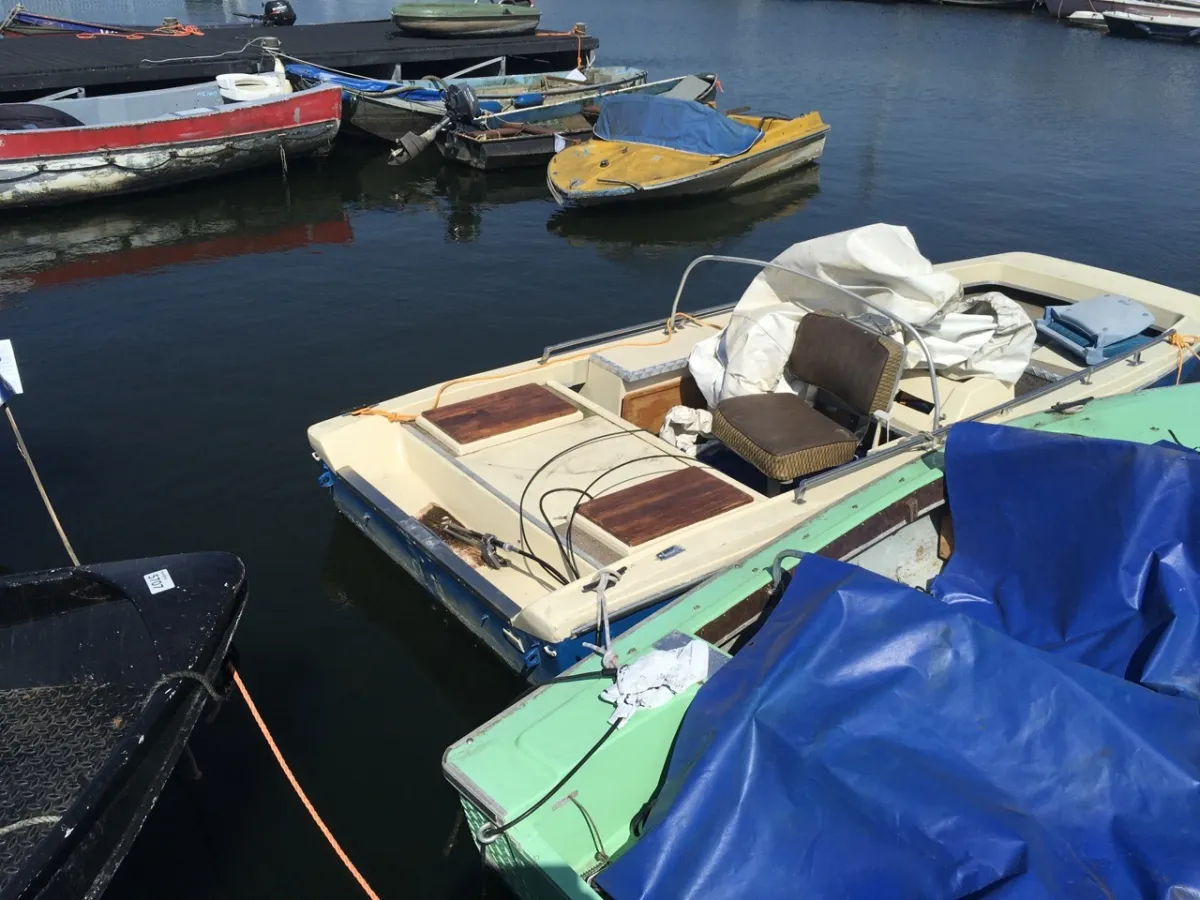 Polyester Budgetboat Grachtenboot 