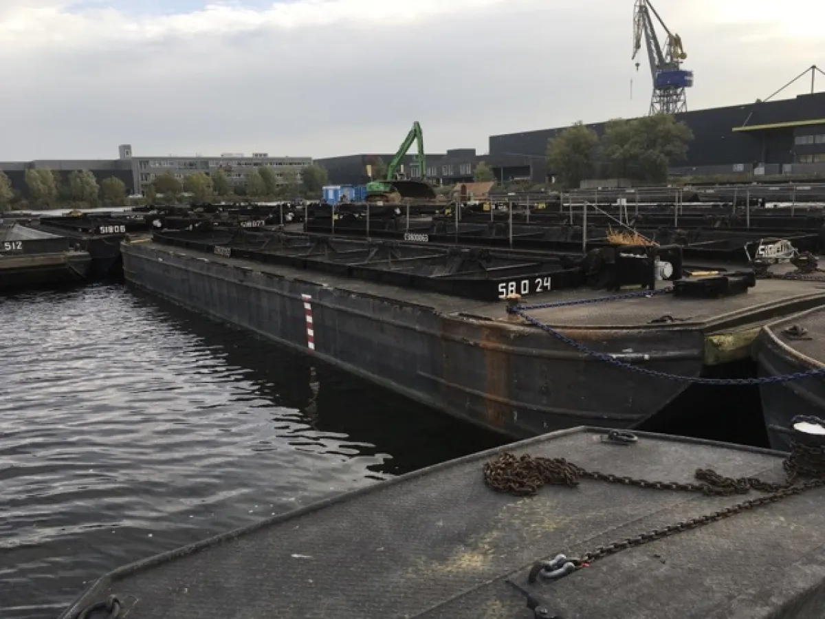 Stahl Arbeitsboot Arbeitsschiff Onderlosser