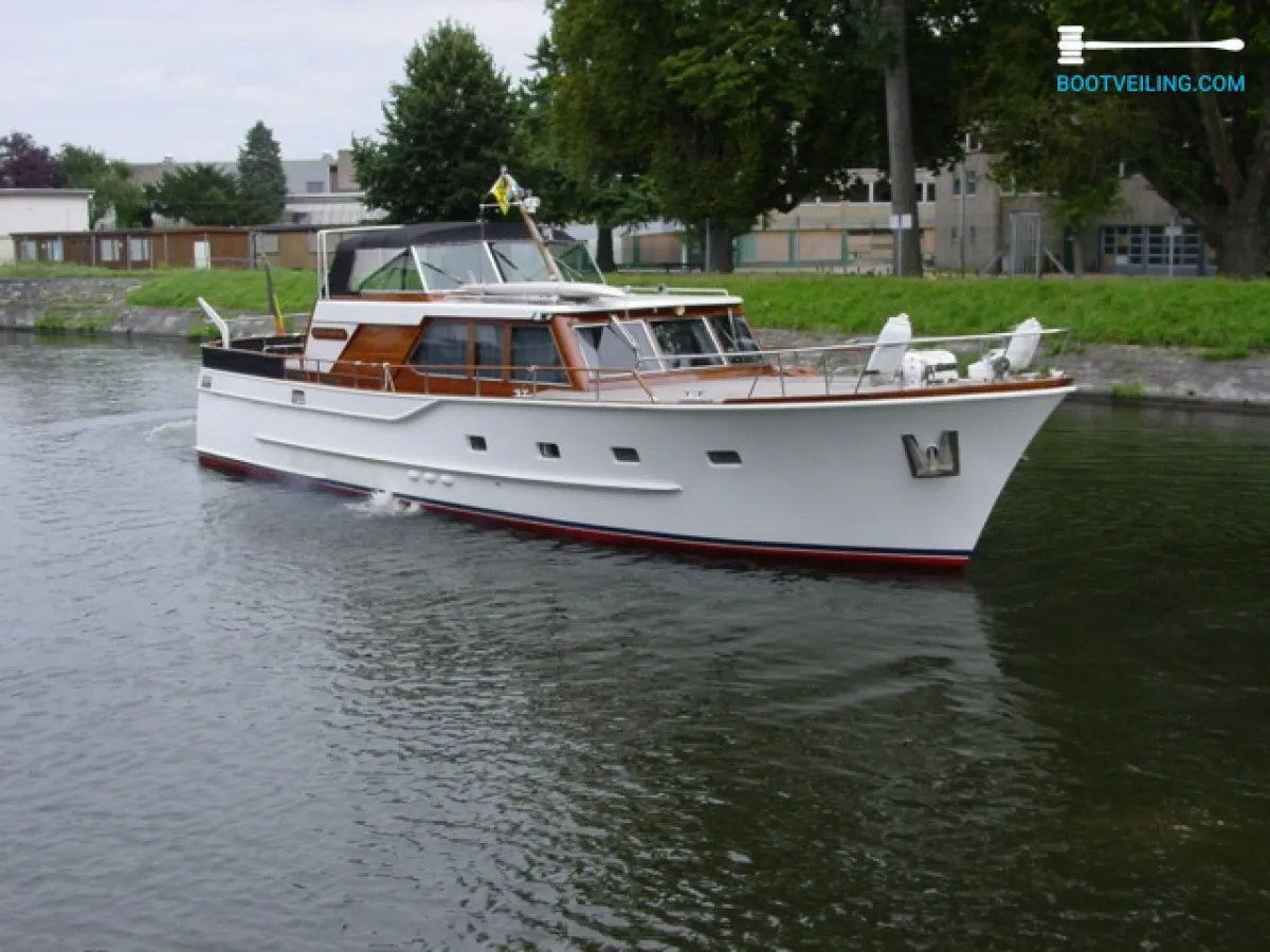 Steel Motorboat Royal Van Lent 59