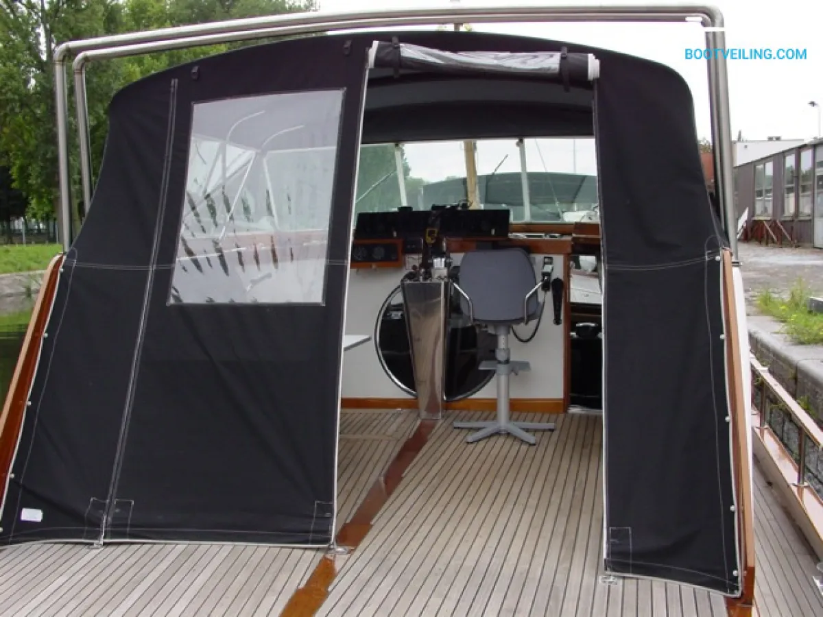 Steel Motorboat Royal Van Lent 59