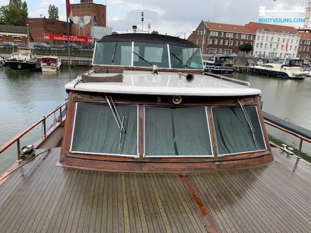 Steel Motorboat Royal Van Lent 59