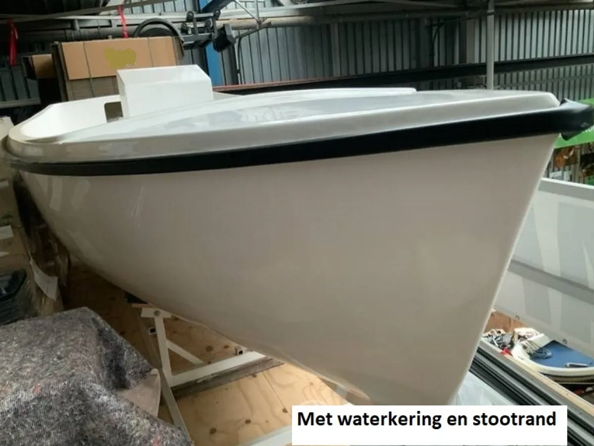 Polyester Sloep Sloep Polyester 16 (Nieuw)