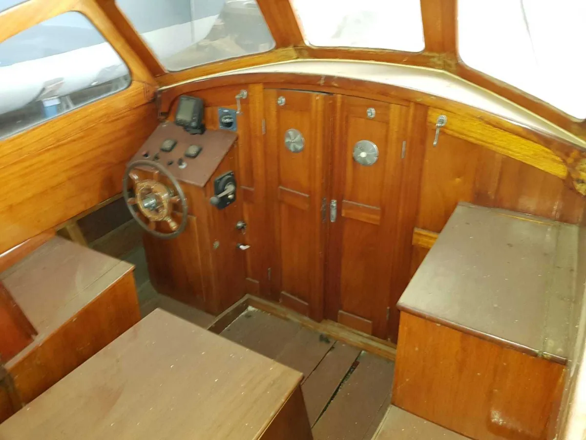 Wood Motorboat Snipa 695