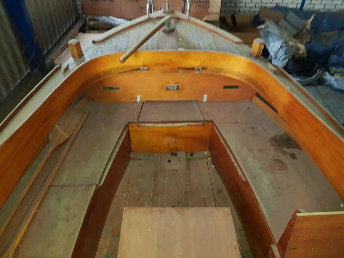 Wood Motorboat Snipa 695