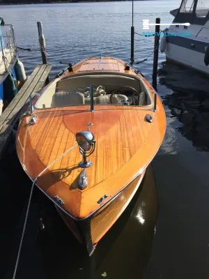 Wood Speedboat Runabout 19 Photo 1