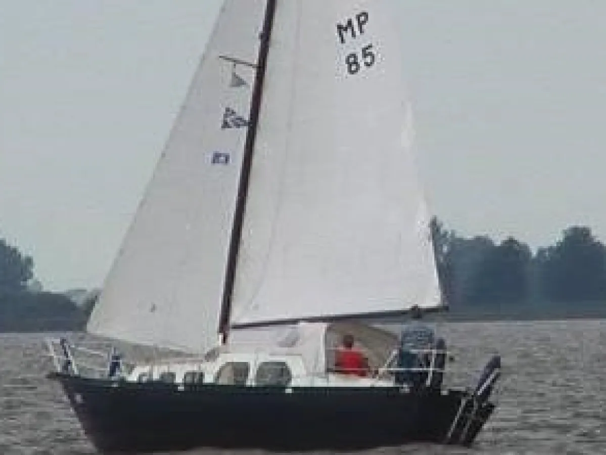 Steel Sailboat Meerenpoort 27