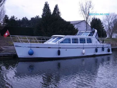 Steel Motorboat Bremer kruiser 49 Photo 3