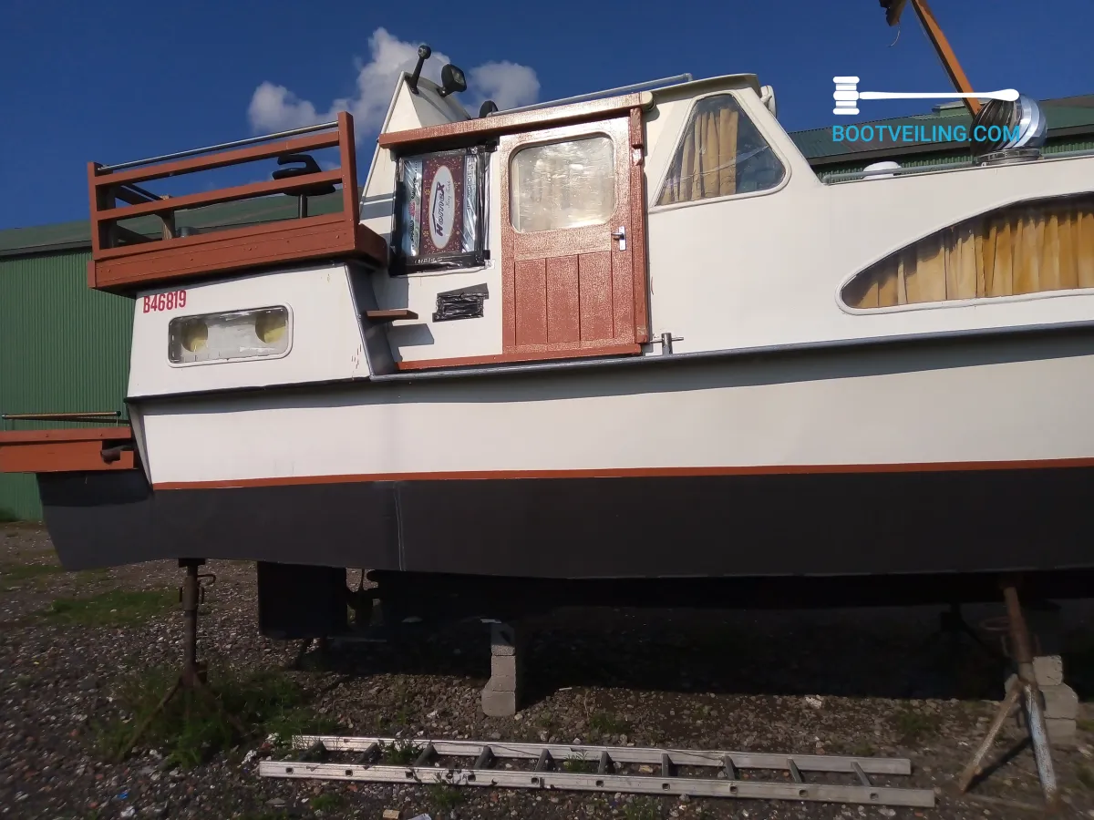 Steel Motorboat Motor yacht 29