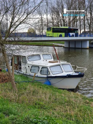 Steel Motorboat Cascaruda 29 Photo 27