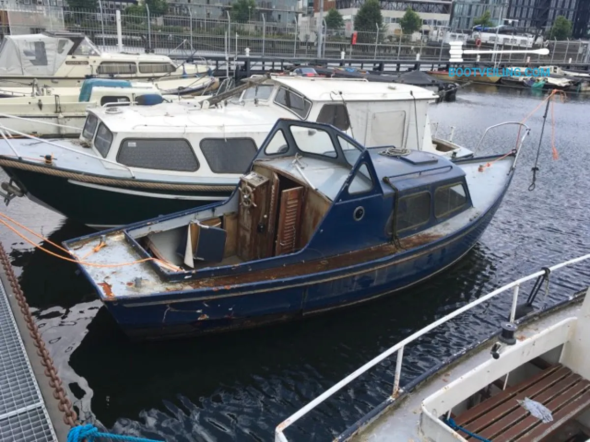 Steel Budgetboat Grachtenboot Kruiser