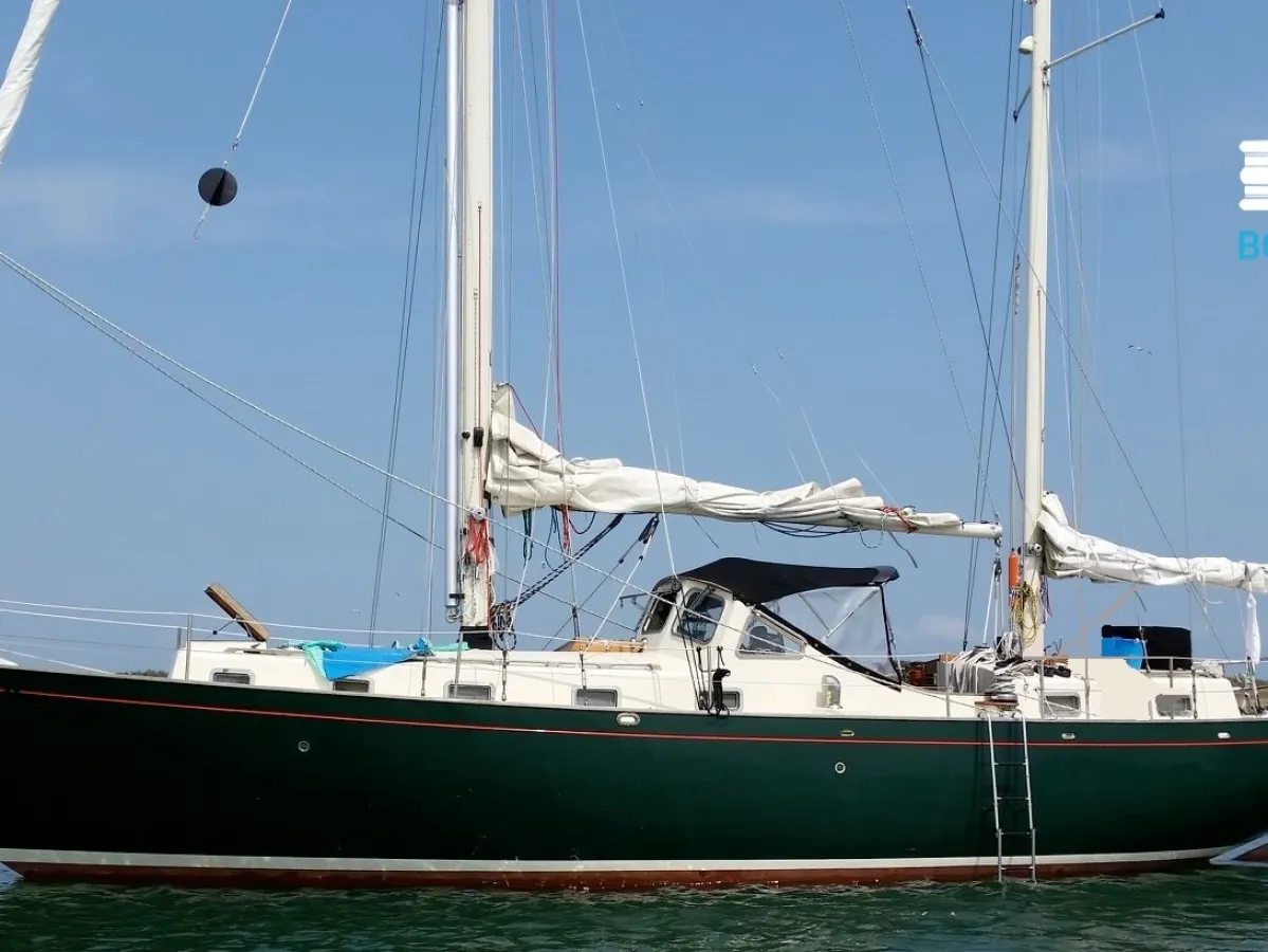 Polyester Sailboat Frans Maas Calypso 43