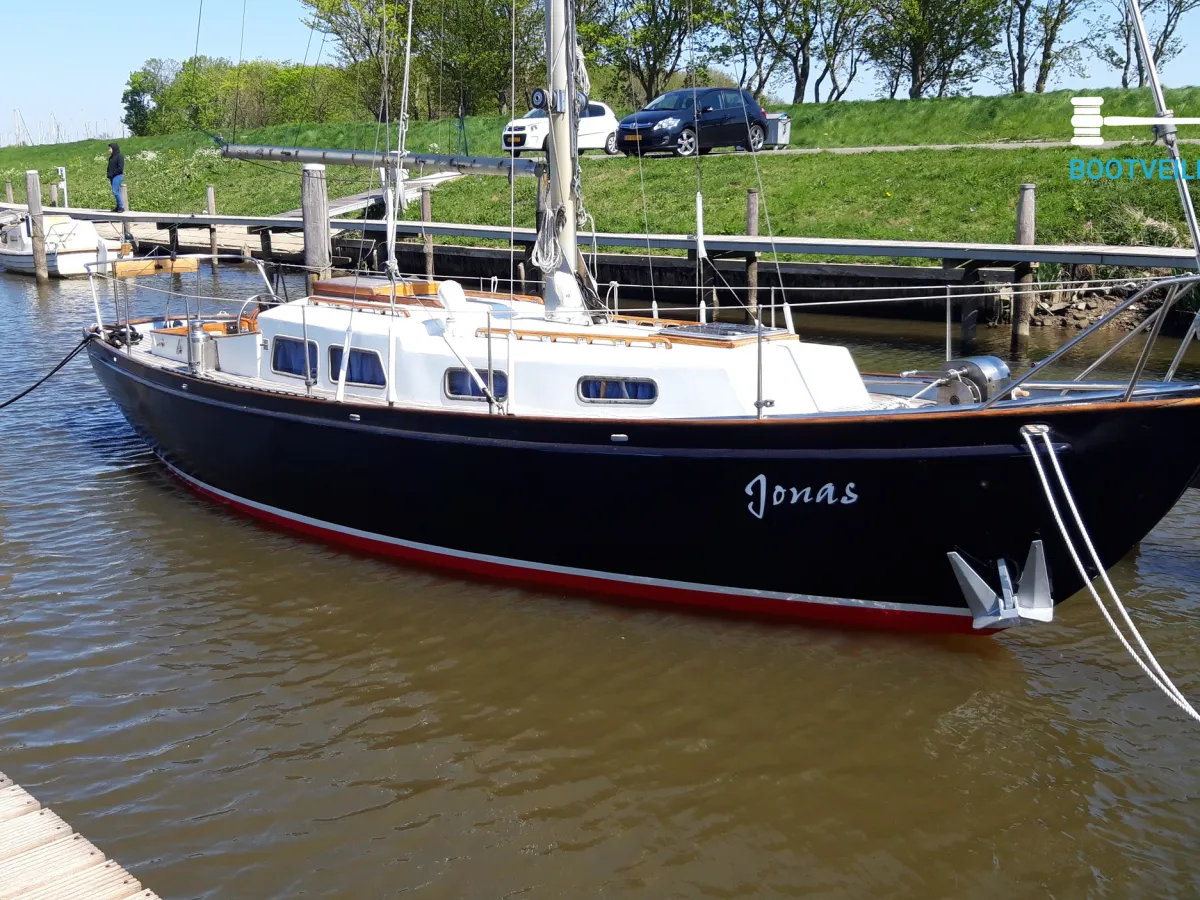 Steel Sailboat Van de Stadt 30