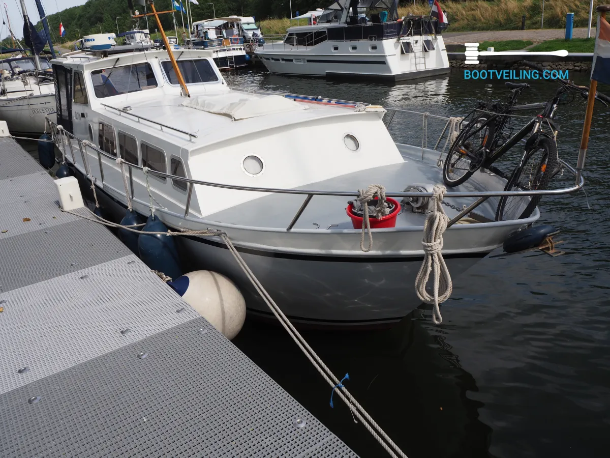 Steel Motorboat Schelde Kruiser 34