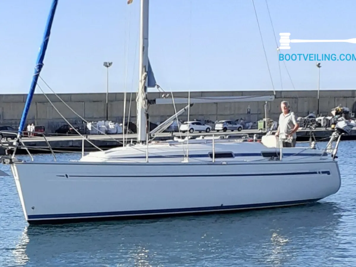 Polyester Sailboat Bavaria 31