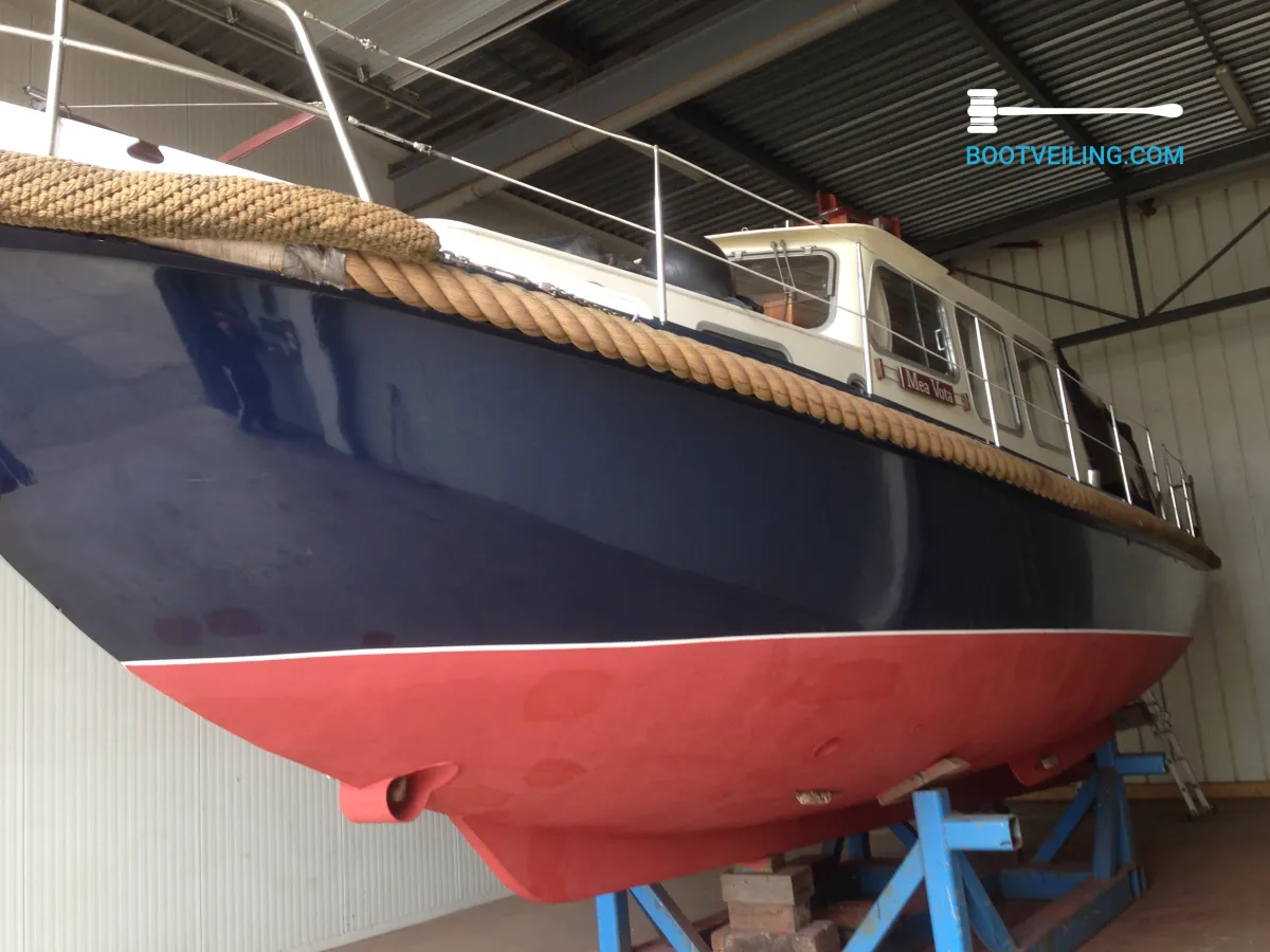 Steel Motorboat Gillissen 38