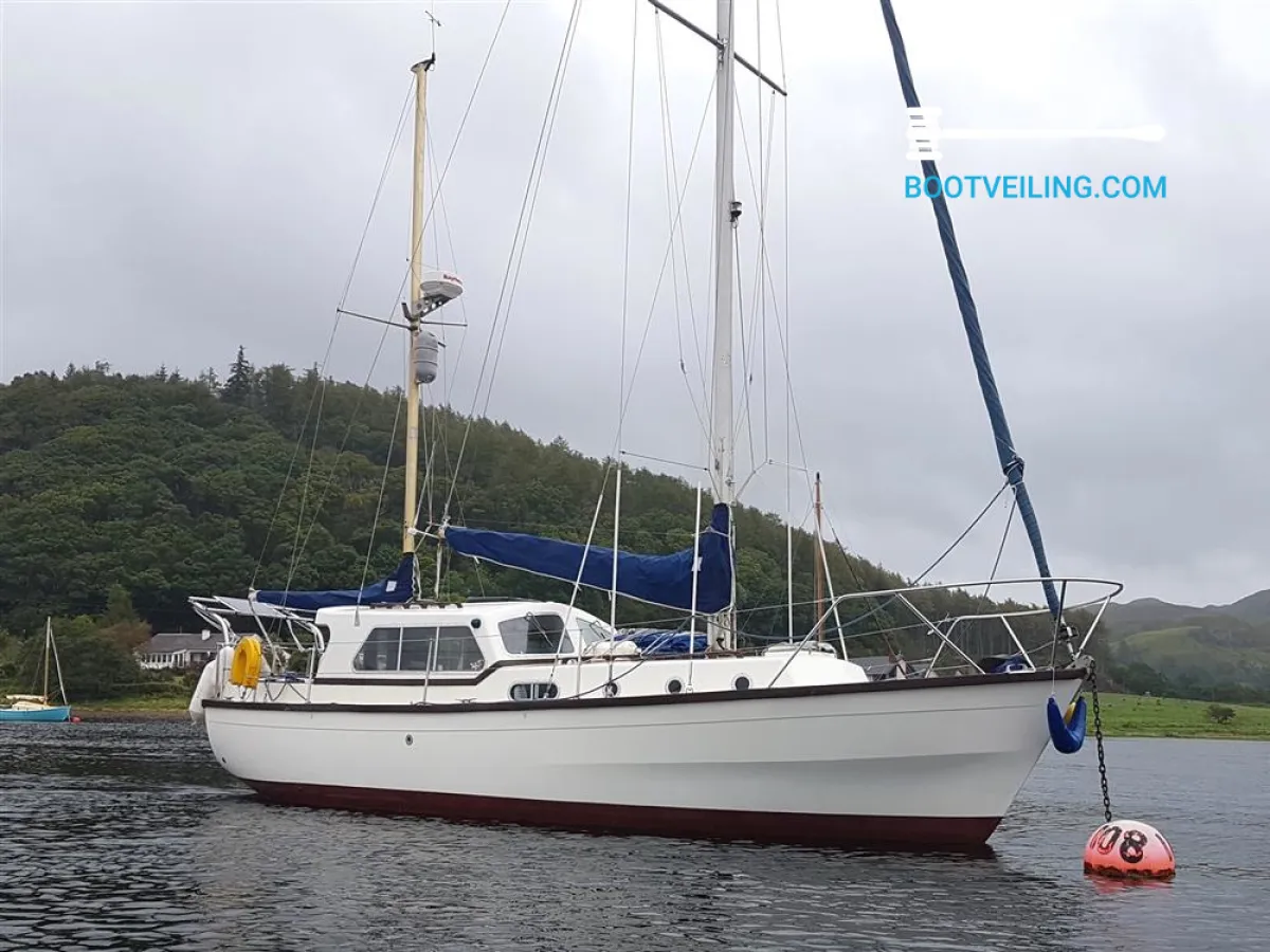 Polyester Sailboat Colvic 31