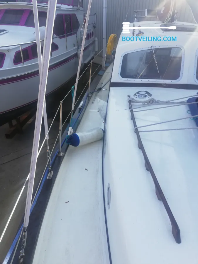 Polyester Sailboat Colvic 31