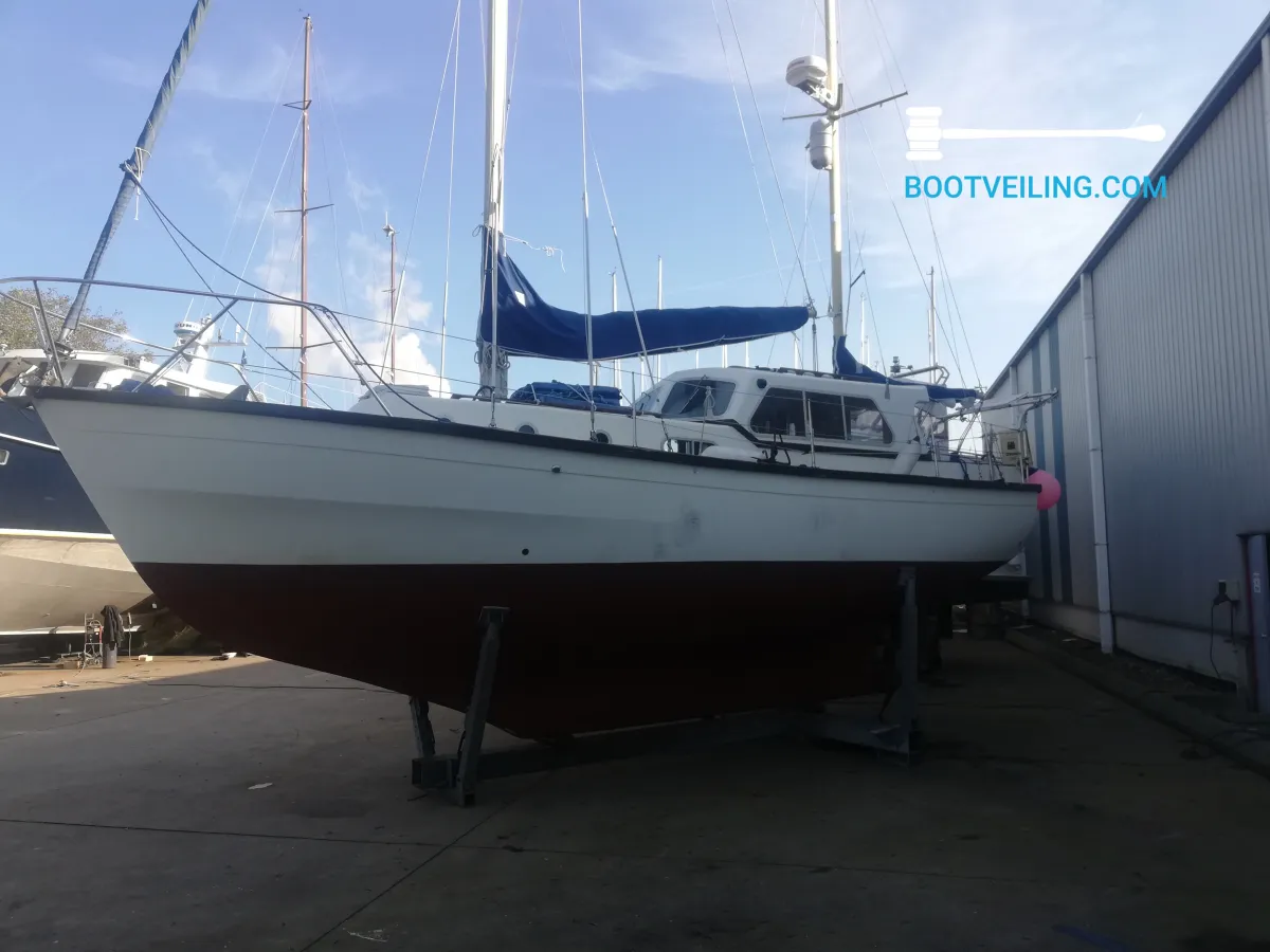 Polyester Sailboat Colvic 31