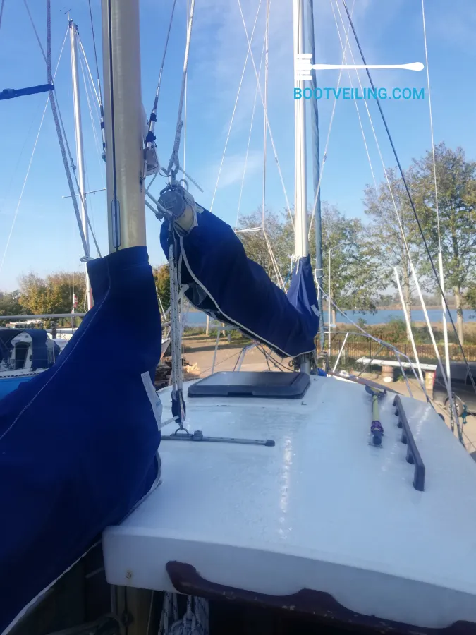 Polyester Sailboat Colvic 31