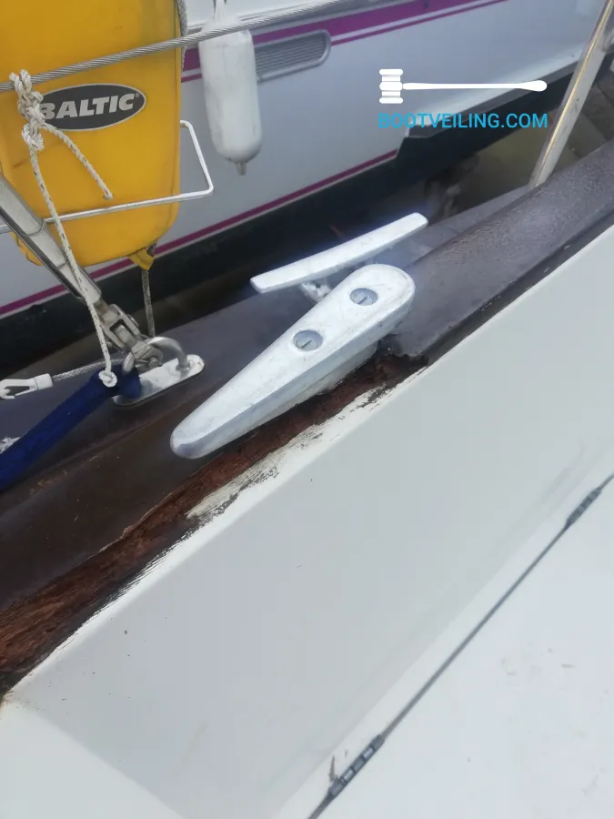 Polyester Sailboat Colvic 31